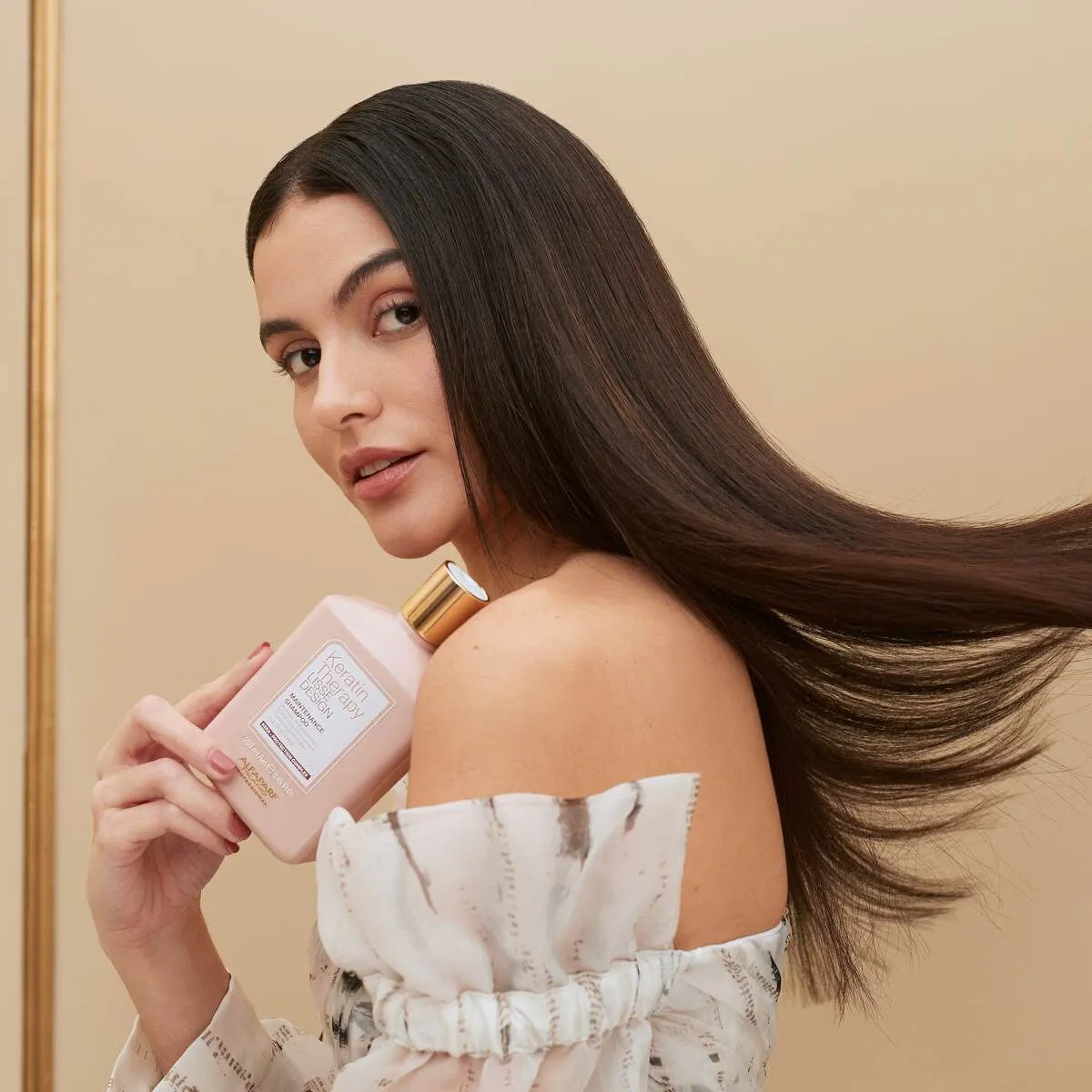 Σαμπουάν μαλλιών Alfaparf Milano Keratin Therapy Lisse Design που διατηρεί το αποτέλεσμα λείανσης