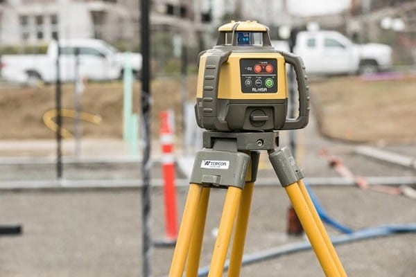 Topcon 1052626-01Set RL-H5A + LS-100D građevinski laserski set – Profesionalni građevinski laser s jednim nagibom