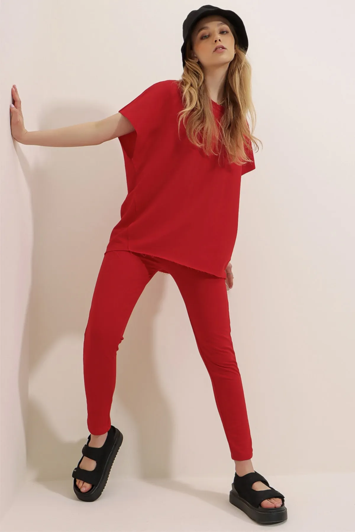 Trend Alaçatı Stili  Trainingsanzug - Rot - Regular Fit