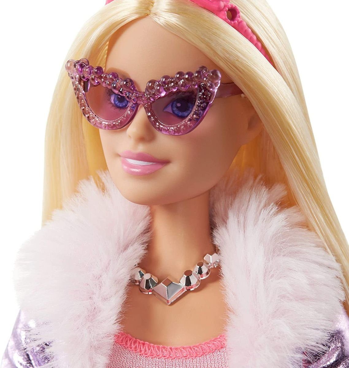Mattel® Puppen Accessoires-Set Mattel GML76 - Barbie - Princess Adventure - Puppe mit Hund und Zubehör, Prinzessin