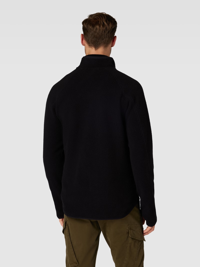 Fleecejacke mit Brusttasche Modell 'Pile' in schwarz