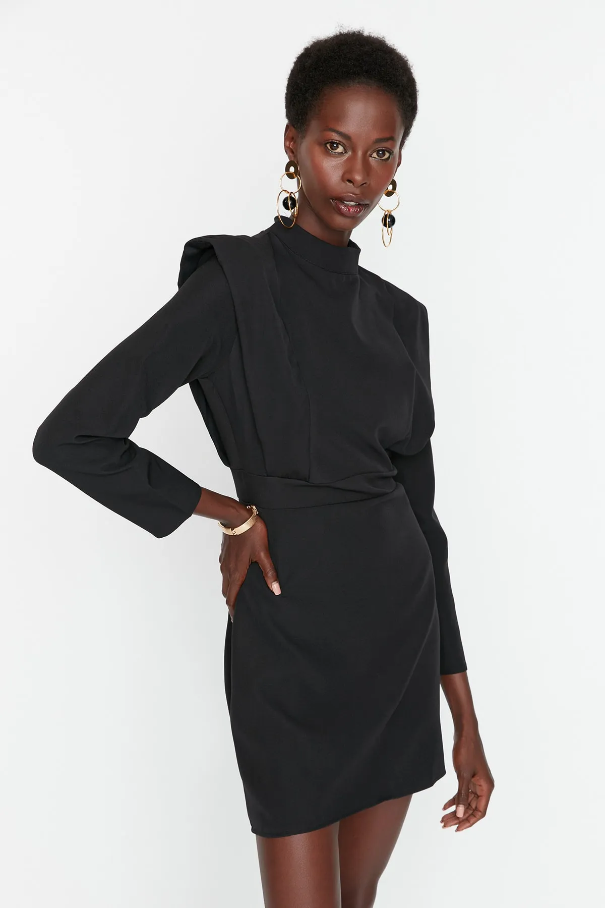 Trendyol Collection  Schwarzes Mini-Webkleid TWOAW23EL00900