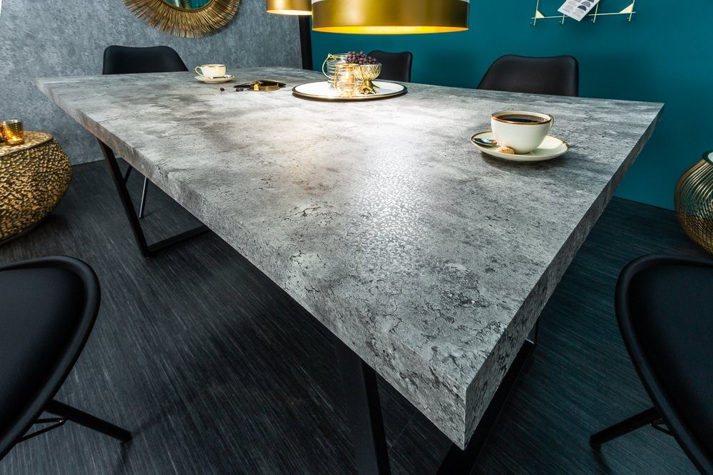 riess-ambiente Esstisch LOFT 160cm grau, Beton-Optik · Kufen-Gestell · Küchentisch · Industrial Design