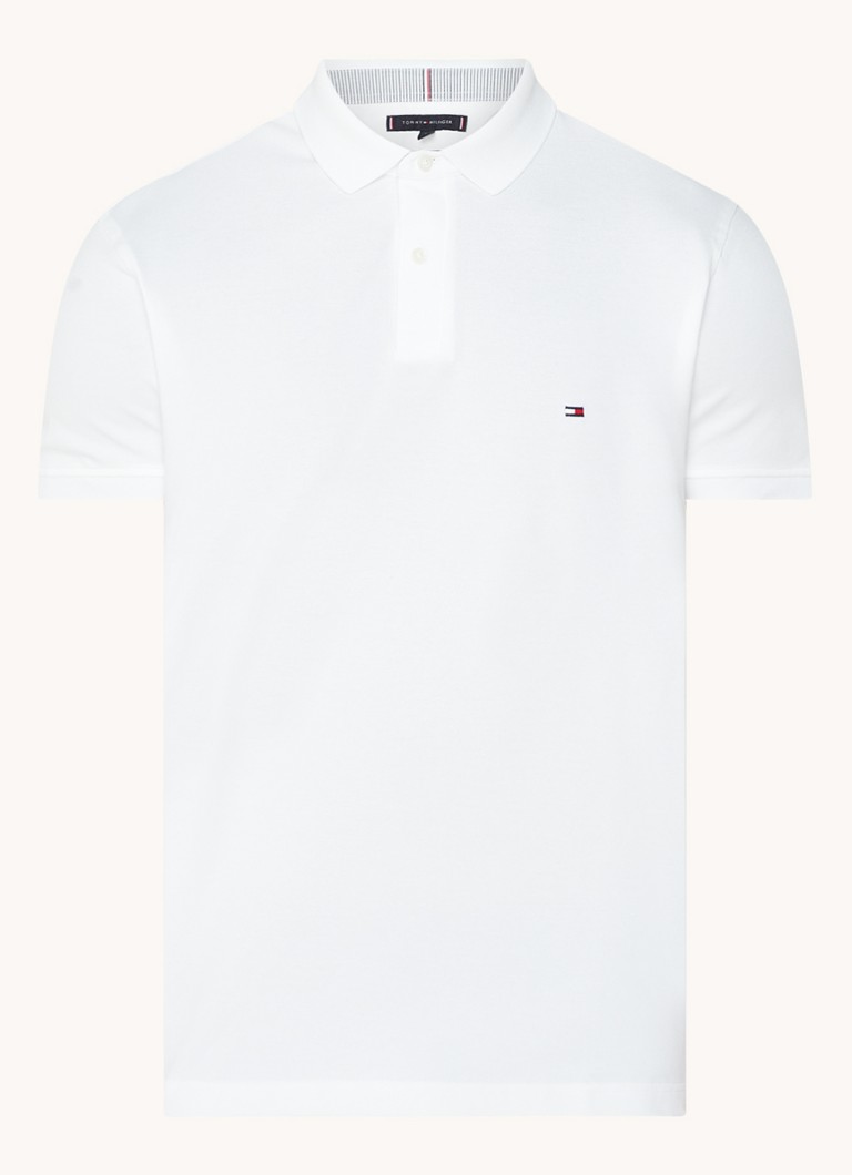 Polo Tommy Hilfiger Core de corte regular, confeccionada em piqué de algodão com bordado do logotipo.
