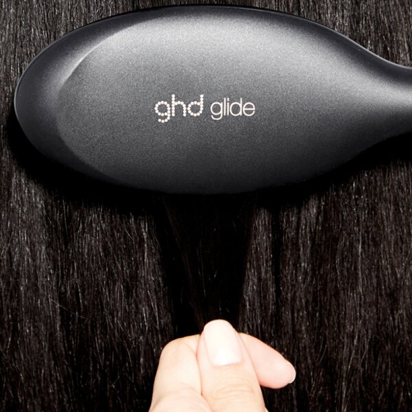 ghd Glide Hot Brush Glätteisen