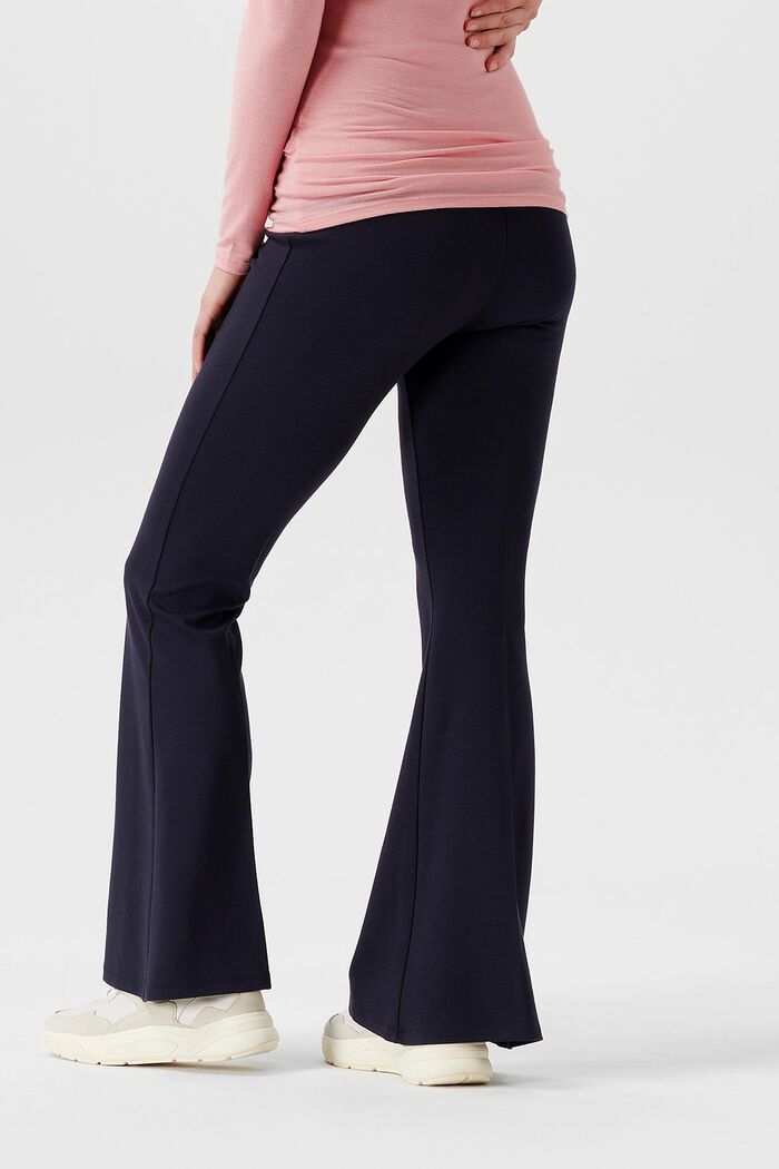 Ausgestellte Treggings mit Überbauchbund