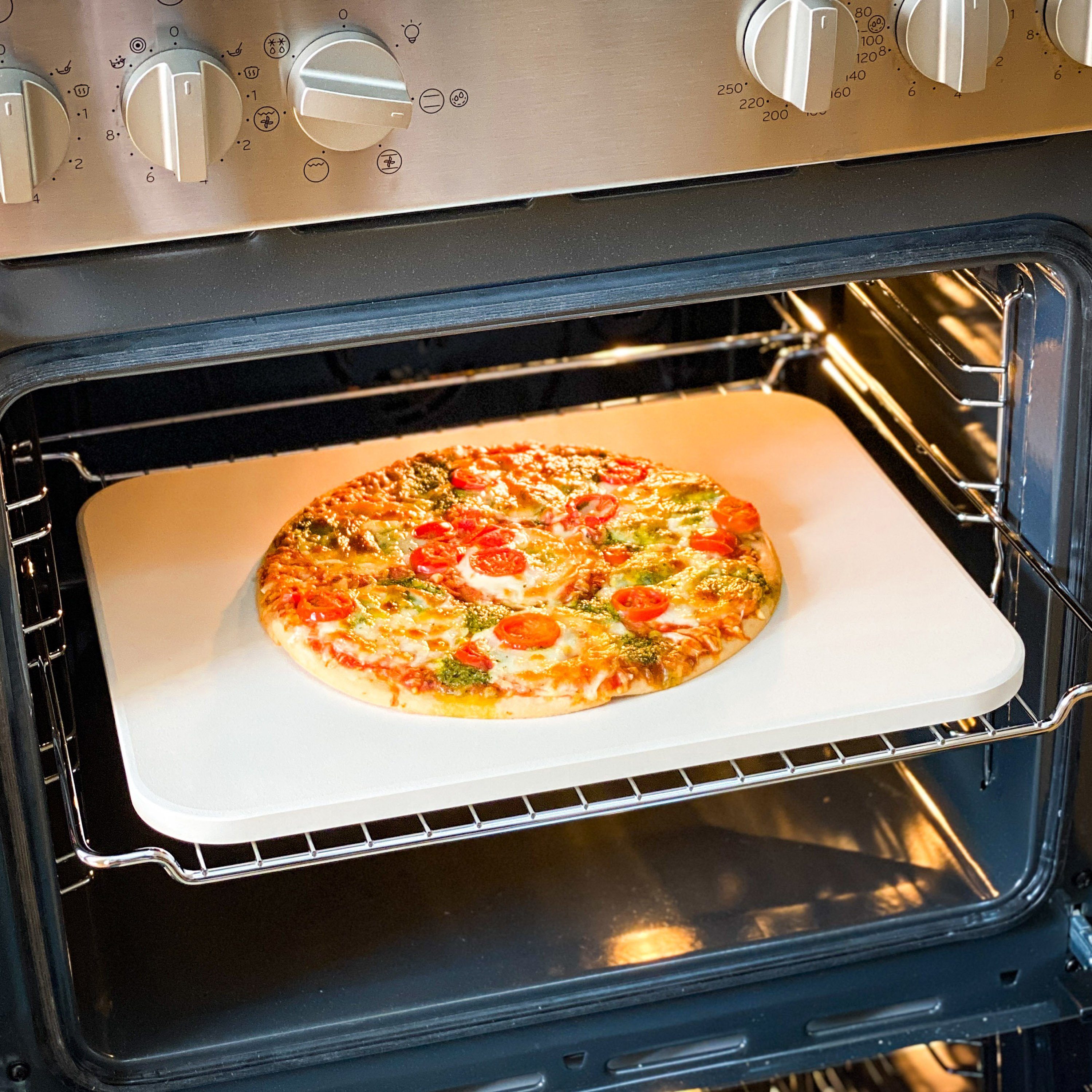 Praknu Pizzastein Pizzastein Eckig und Pizzaschieber im 2er Set, Cordierit, (Set, 2-St), Steinplatte Eckig für Ofen und Grill - Pizzaschaufel aus Kiefernholz