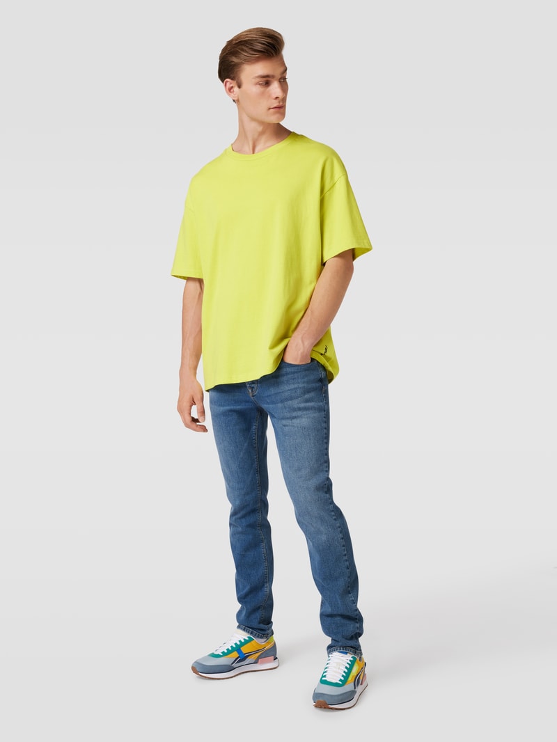 Slim Fit Jeans mit Stretch-Anteil in dunkelblau