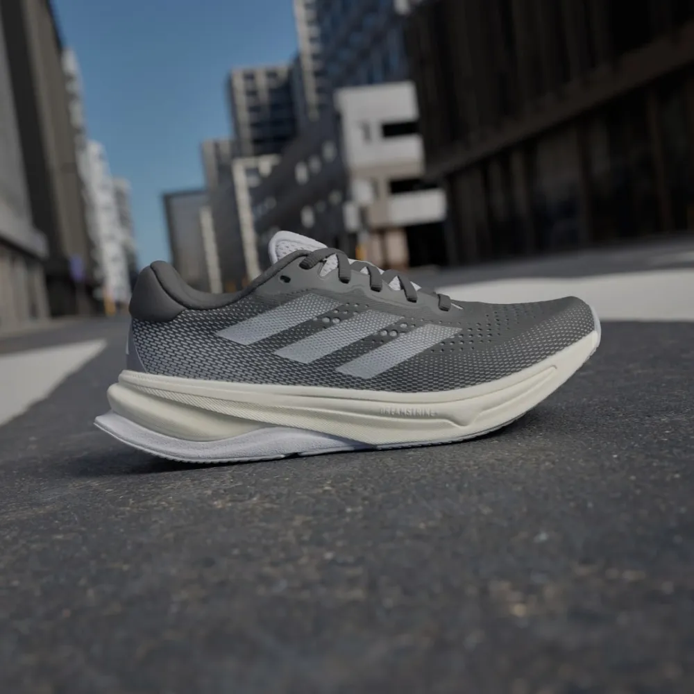 adidas Supernova Solution IF3007 / schwarz