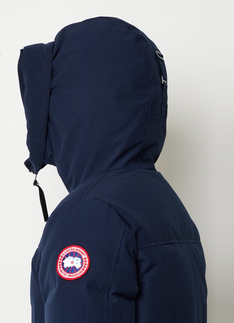 Prešívaná parka Canada Goose MacMillan s páperovou výplňou a kapucňou