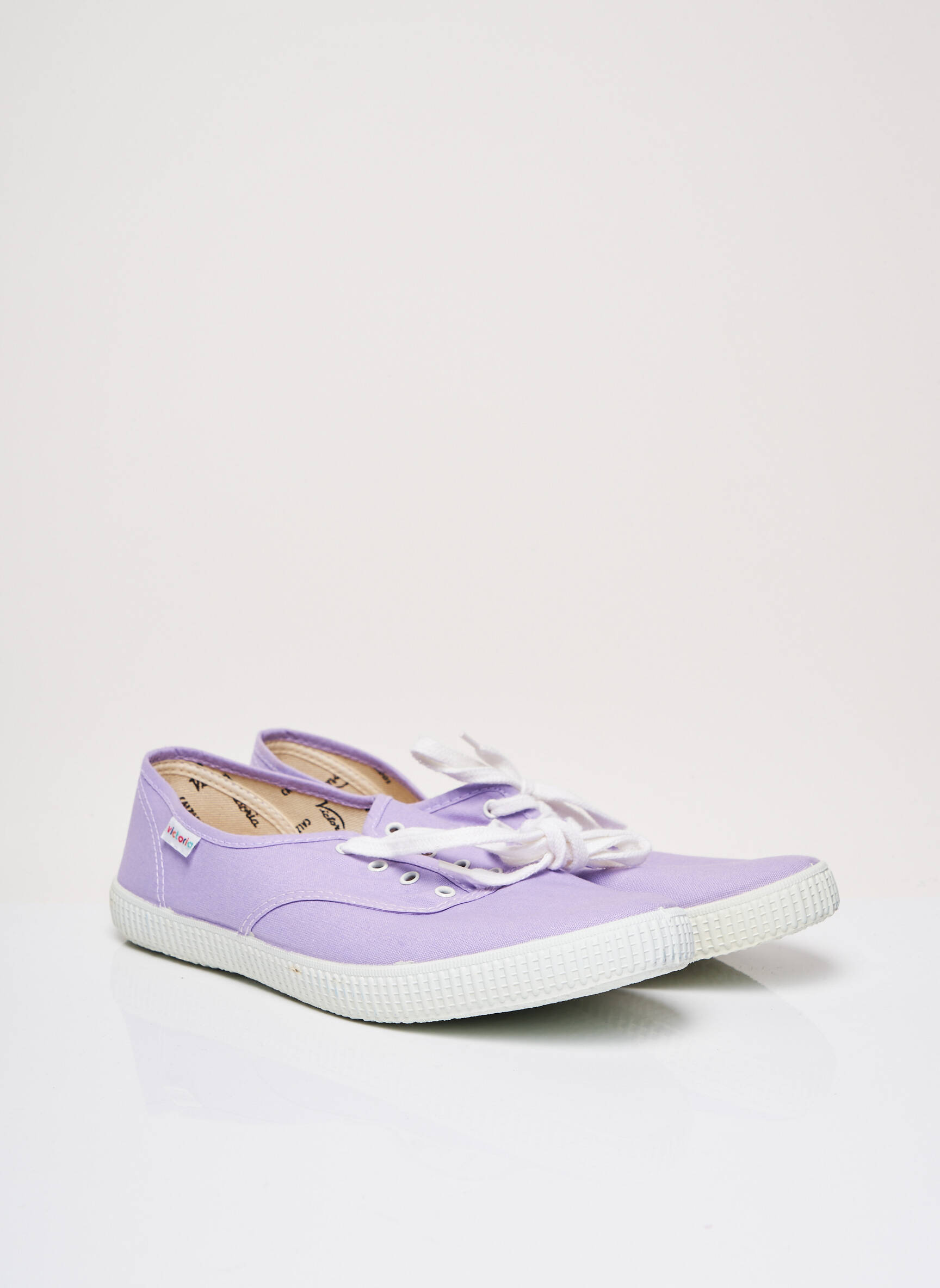 Victoria Baskets Femme couleur violet
