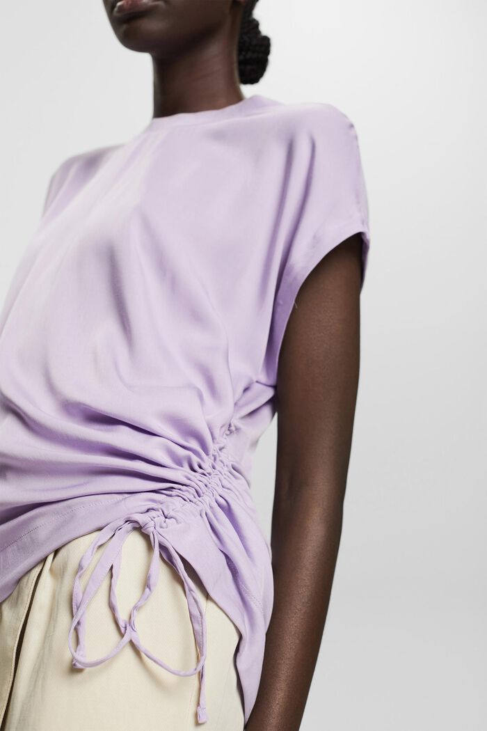 Material-Mix-Shirt mit seitlichem Kordelzug