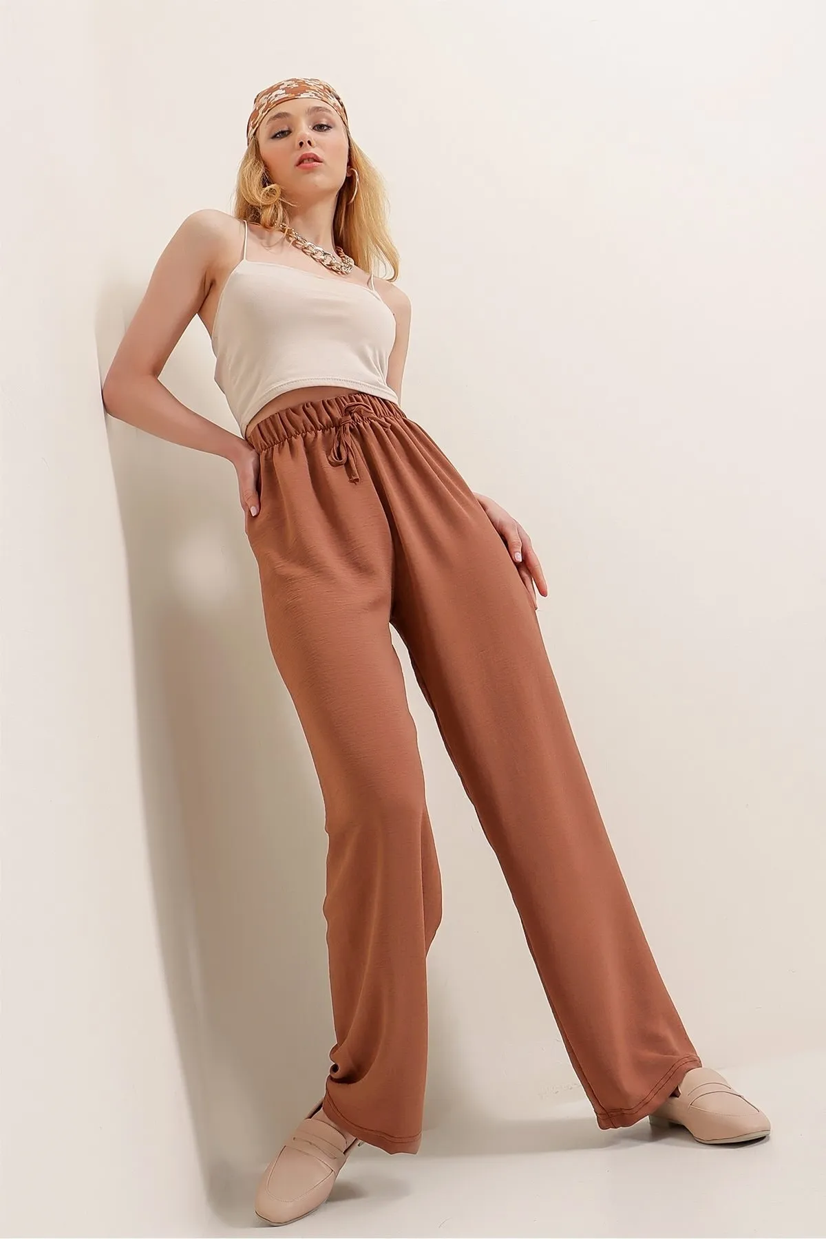 HAKKE  Braune Ayrobin-Hose