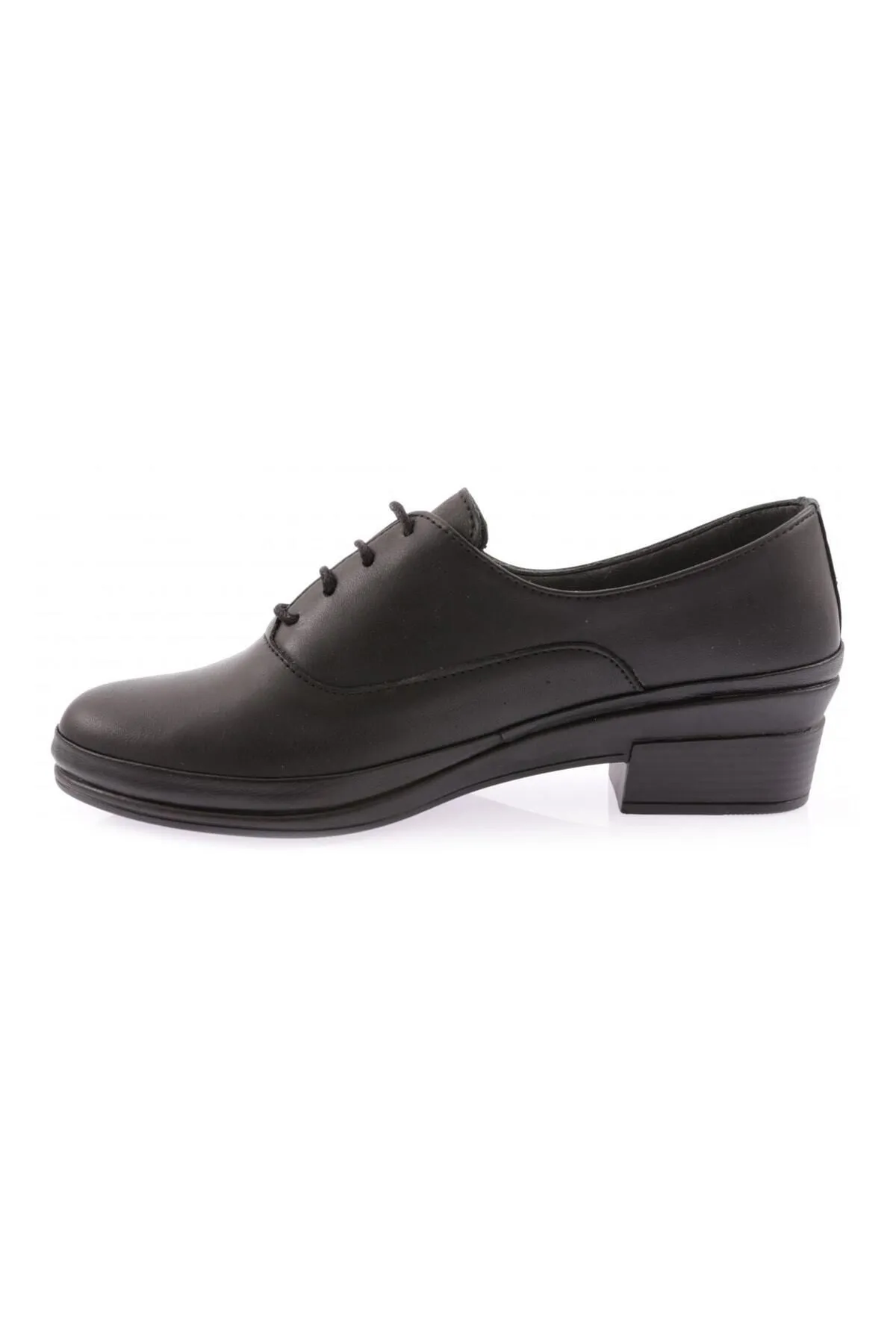 DGN  061 Komfort-Schnürschuhe aus echtem Leder für Damen in Schwarz