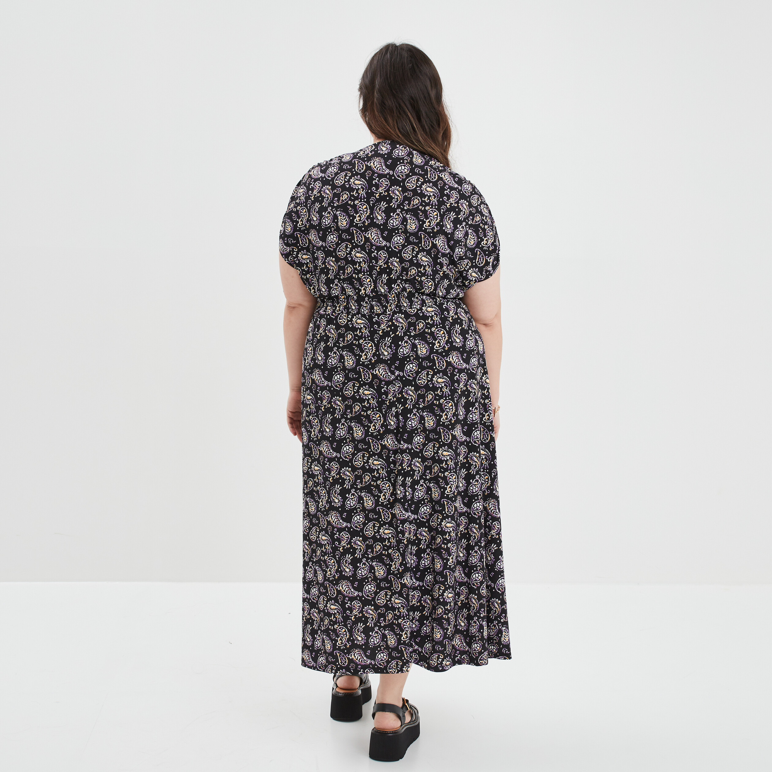 Robe longue smockée col cache-coeur noir femme grande taille | La Halle