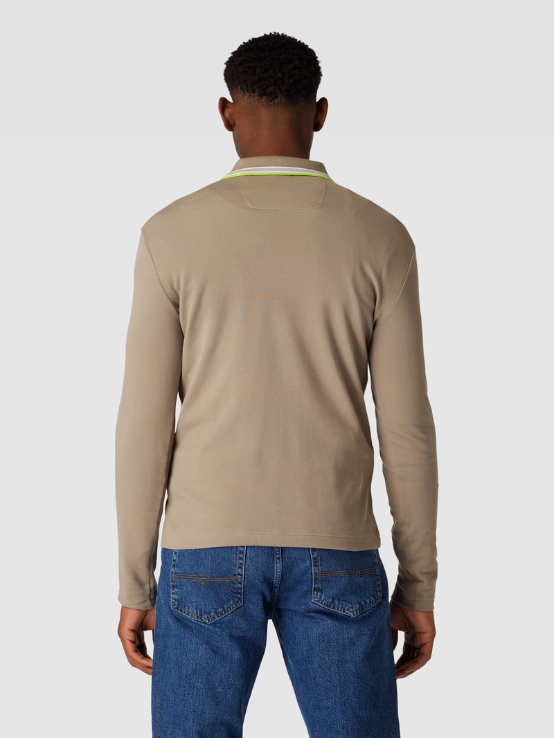Poloshirt mit Kontraststreifen Modell 'Plisy' in khaki
