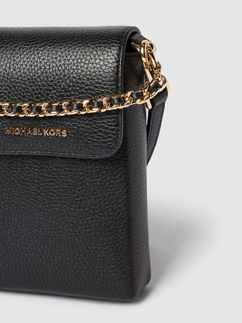 Crossbody Bag mit Label-Applikation Modell 'JET SET' in schwarz