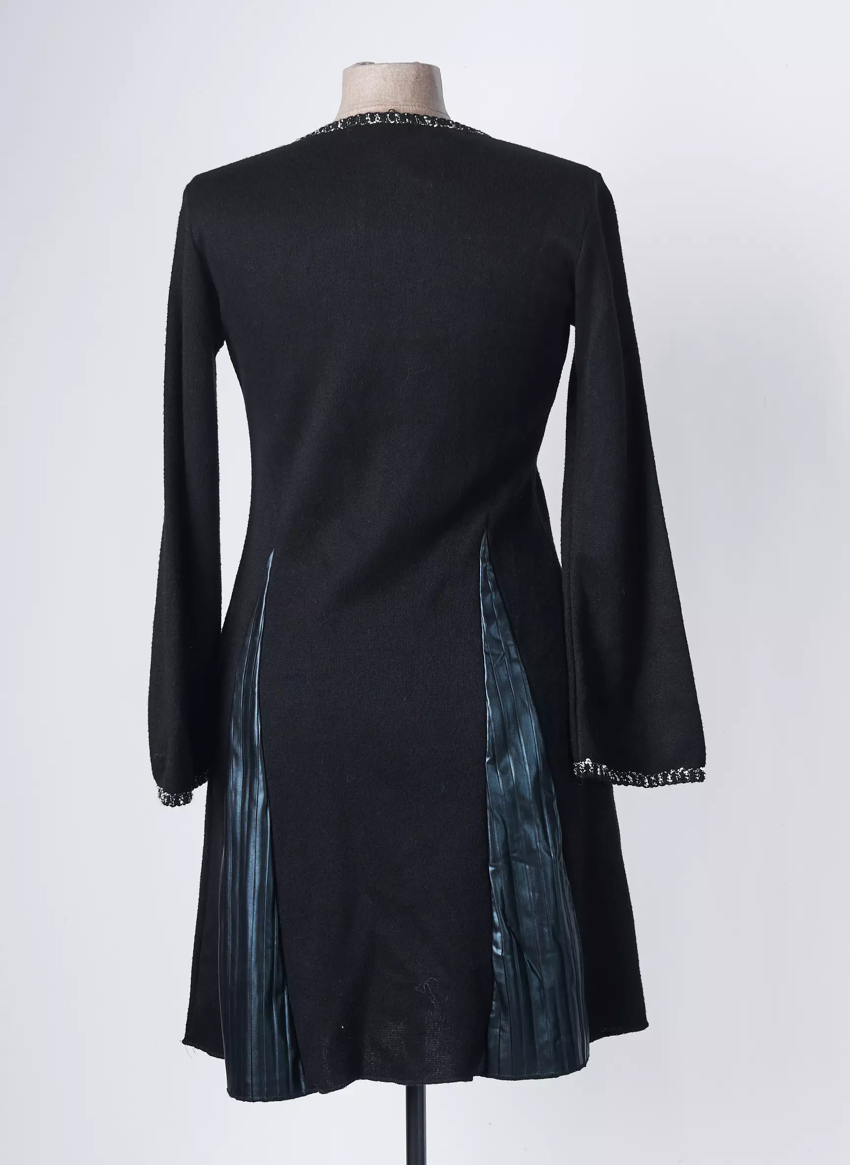 Lo Les Filles Robes Pulls Femme couleur noir