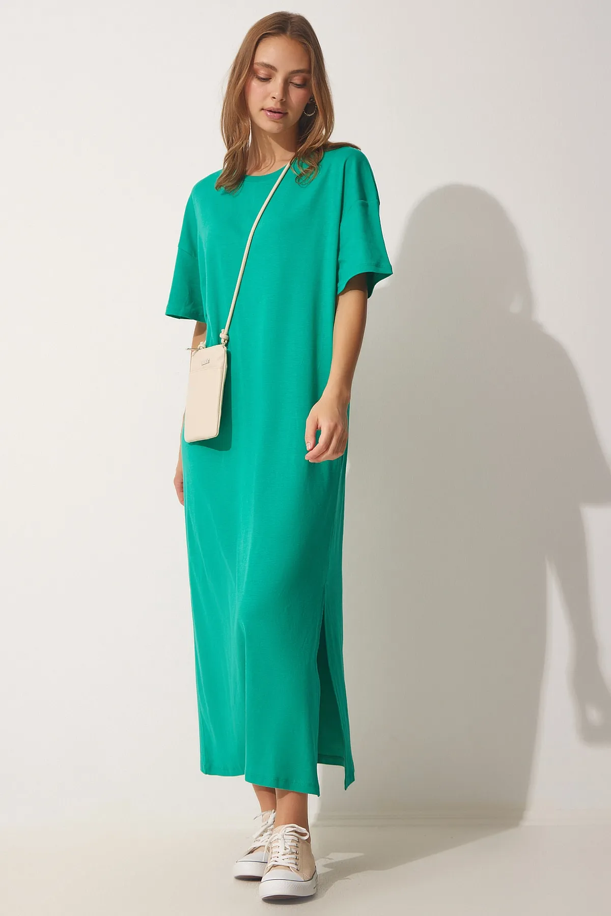 Happiness İstanbul  Damen-Sommerkleid aus dunkelgrüner Baumwolle aus gekämmter Baumwolle UB00080