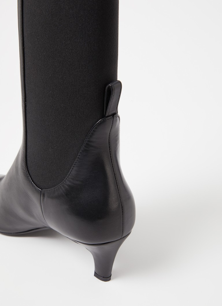 TOTEME  The Mid Heel enkellaarsje van leer