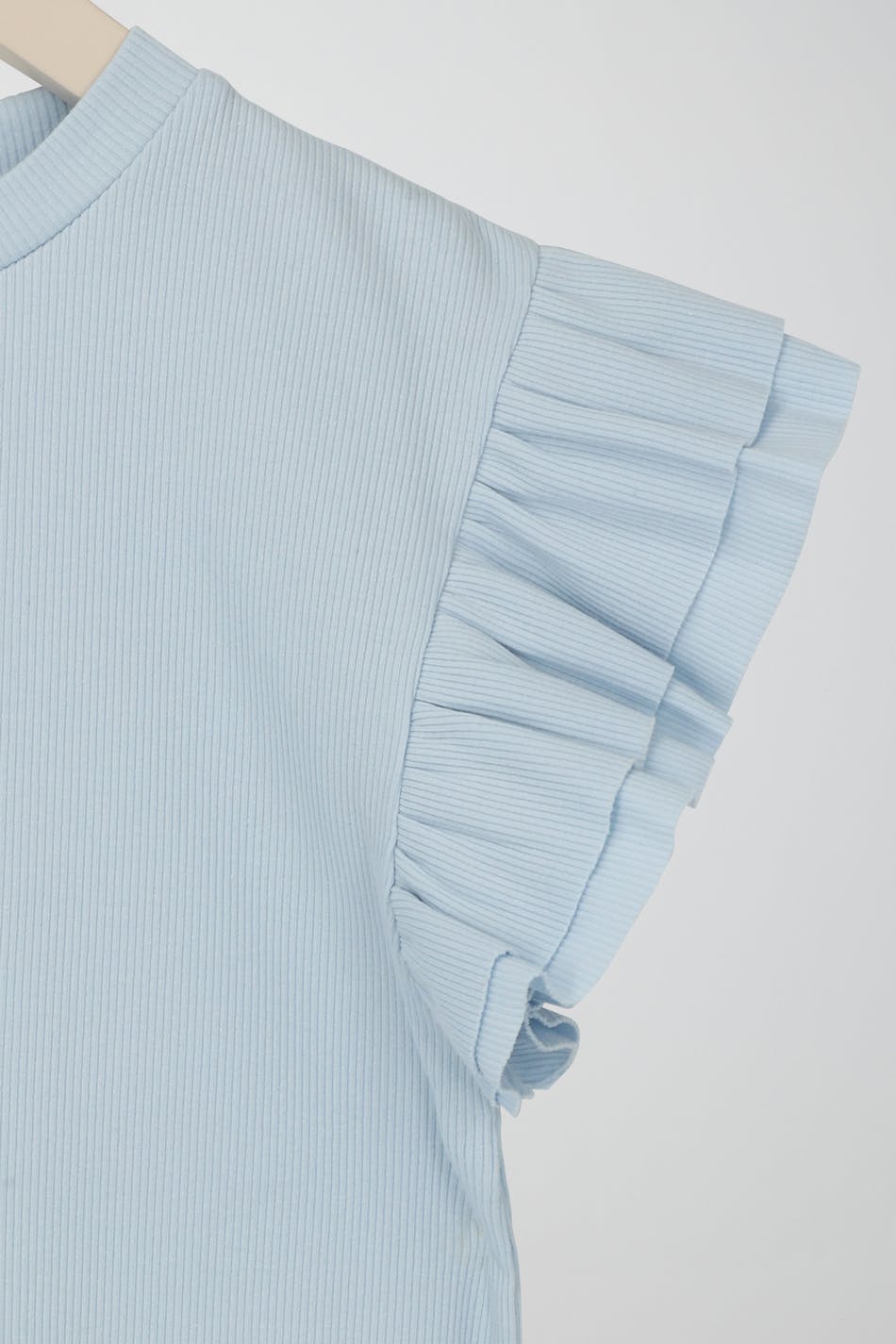 Y cute frill top