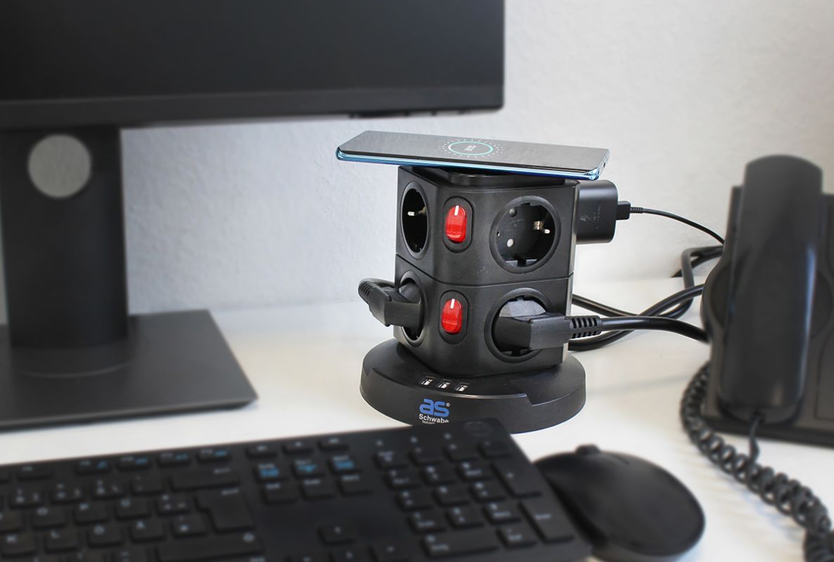 Multiprise tour Schwabe 18221 : 8 prises de terre, 3 ports USB avec chargeur à induction, câble de 2 m