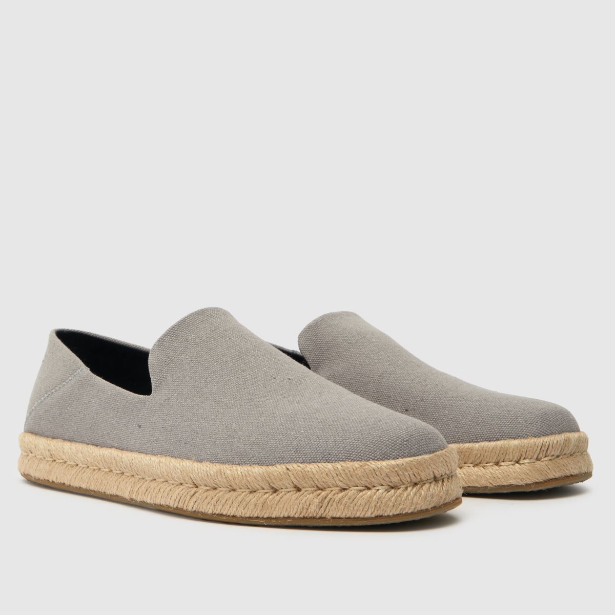 TOMS – Santiago – Grå loafers med repmönster