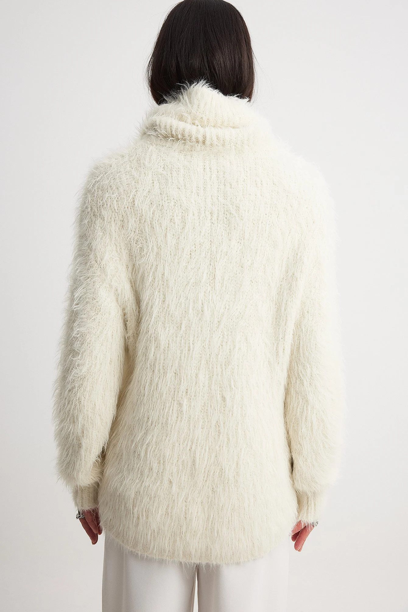 Gestrickter Oversize-Rollkragenpullover