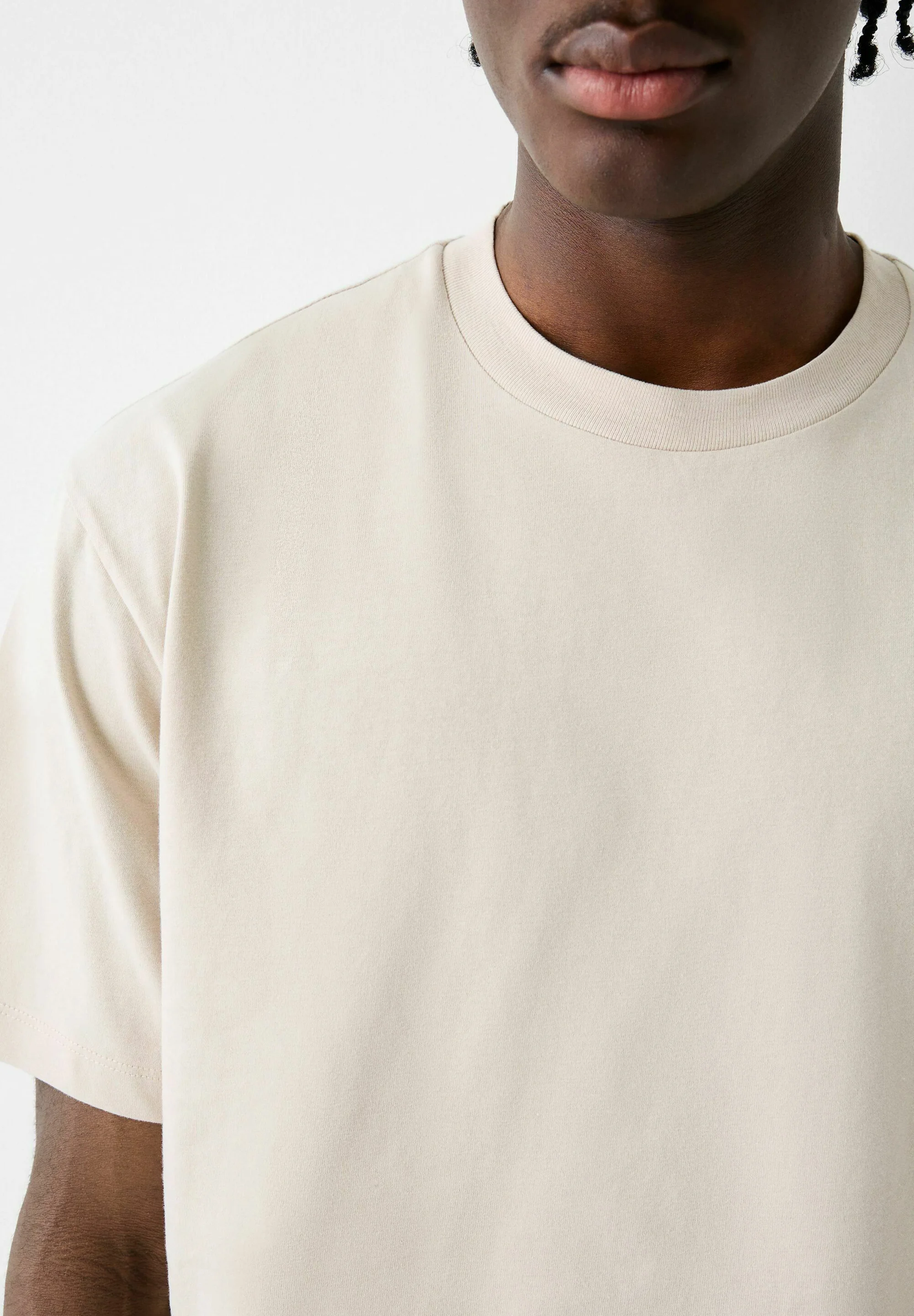 Bershka BOXY FIT MANGA CORTA - Camiseta básica