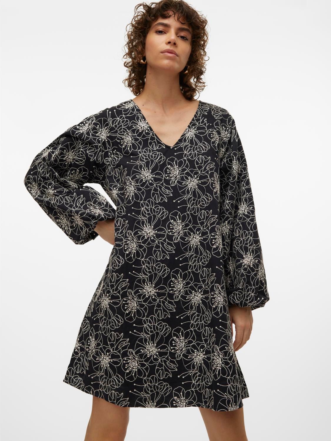 VMCELINE Kurzes Kleid