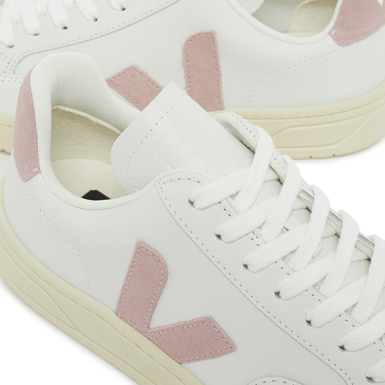 Veja Wmns V-12 extra-white babe