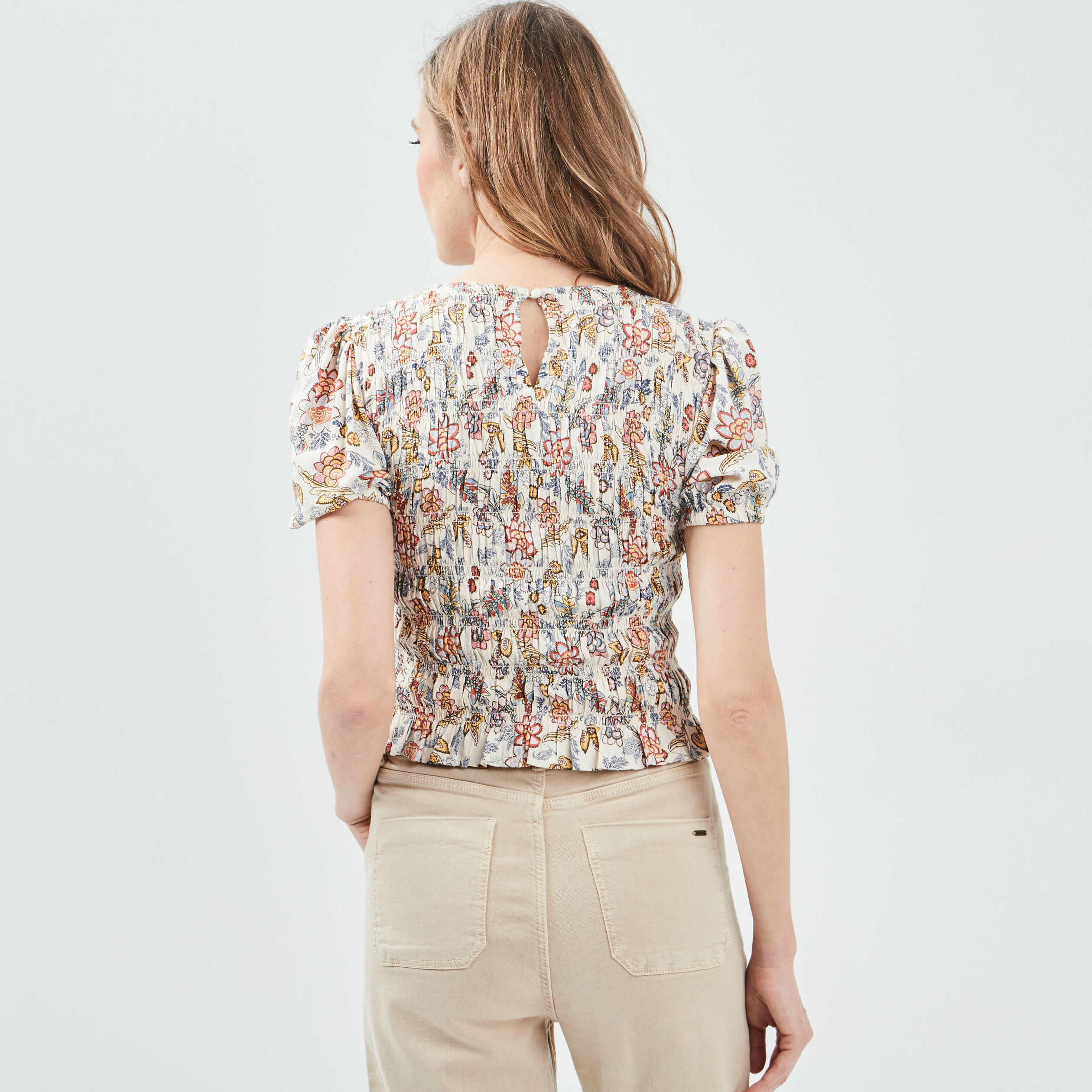 Blouse manches courtes smockée beige femme | La Halle