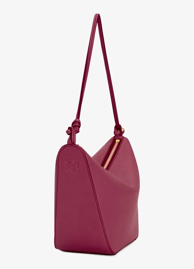 LOEWE Hammock Hobo skulderveske laget av kalveskinn