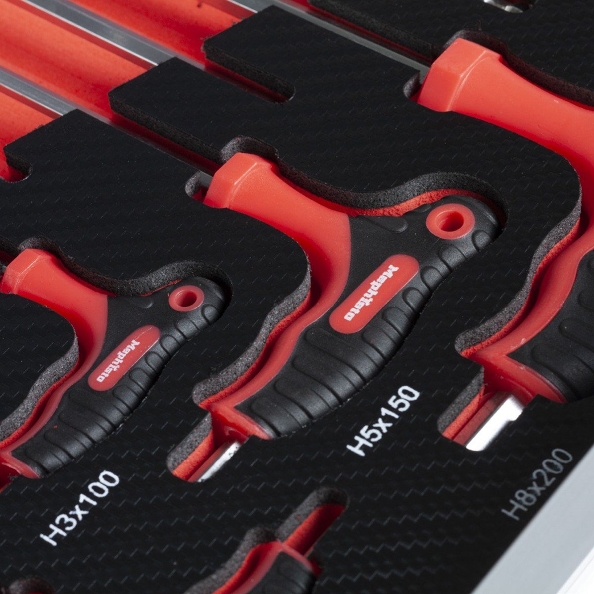 Mephisto-Tools Werkstattwagen, (fertig montiert und bestückt), 8 abschließbare Schubladen, je Schublade belastbar bis je 35 kg, 2 Schlüssel inkl., kugelgelagerte Rollen mit Gummierter Beschichtung, Werkzeug ist aus hochwertigem Chrom Vanadium Stahl,