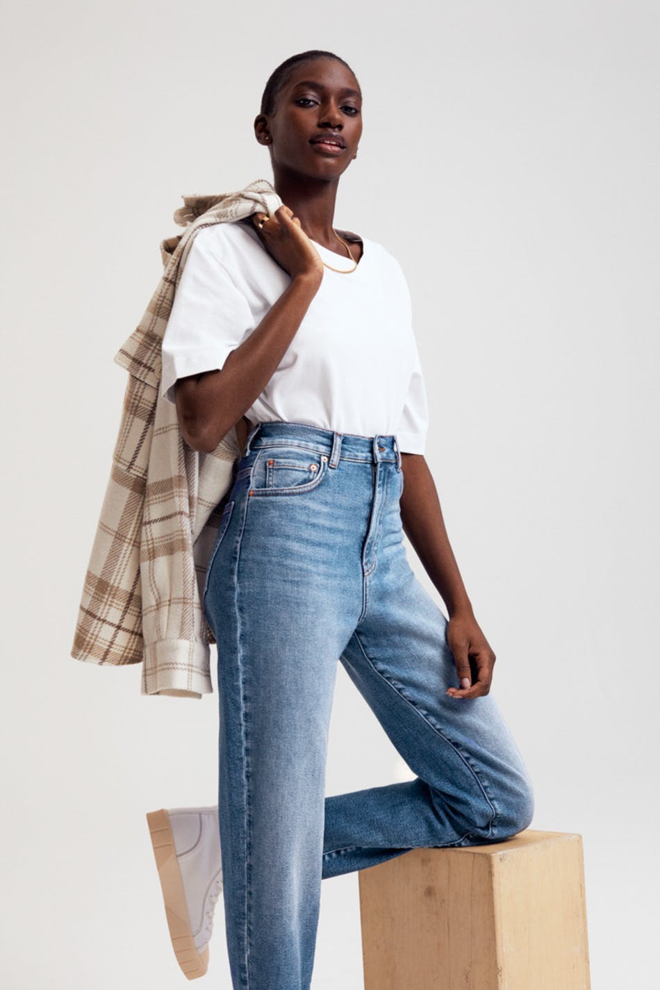 Comfy tall mom jeans