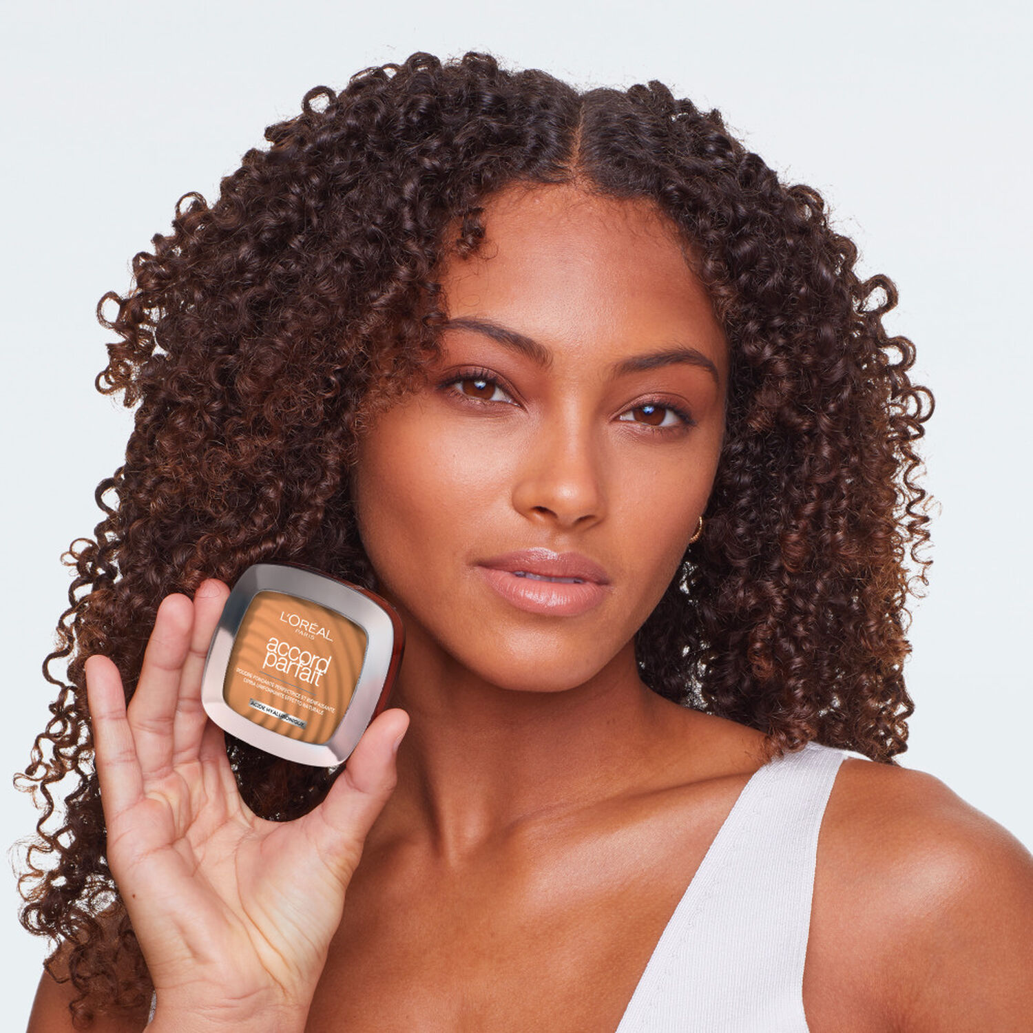 L'Oréal Paris Accord Parfait Poudre Fondante Perfectrice et Bienfaisante
