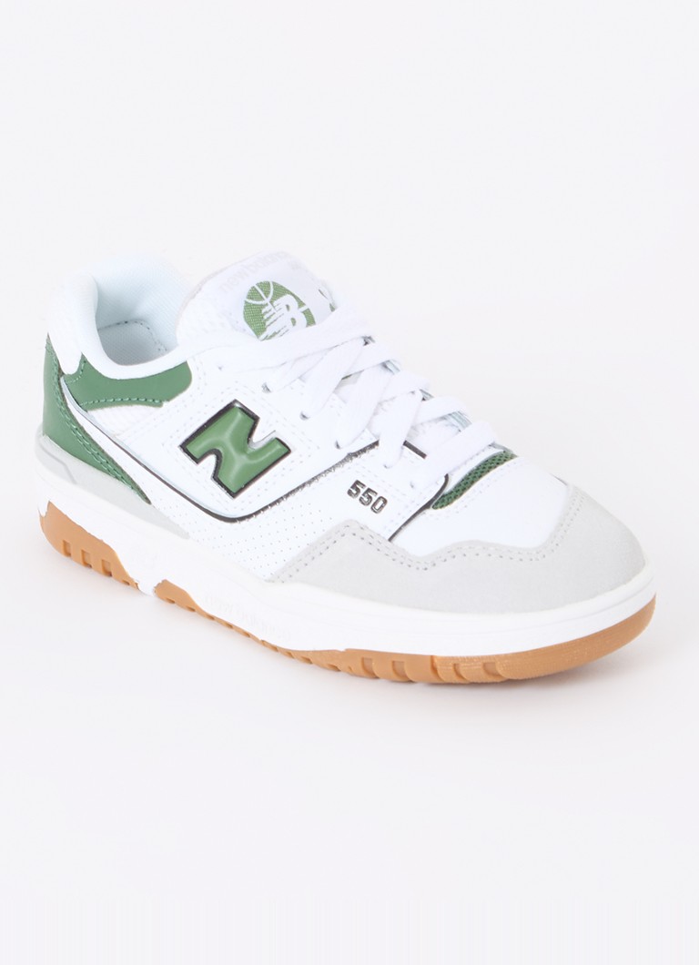 New Balance 550 -nahkakengät mokkanahkaisilla yksityiskohdilla