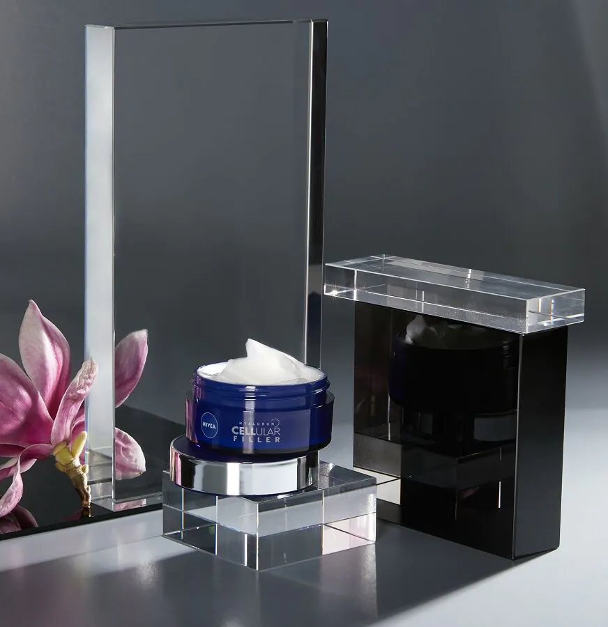 Nivea Hyaluron Cellular Filler noćna krema protiv bora za vidljivo učvršćivanje kože