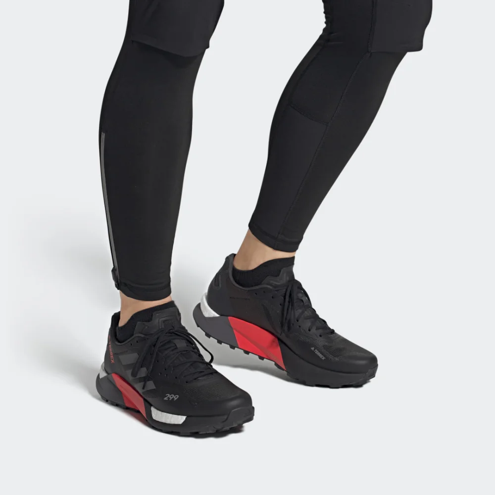 adidas Agravic Ultra FY7628 / schwarz