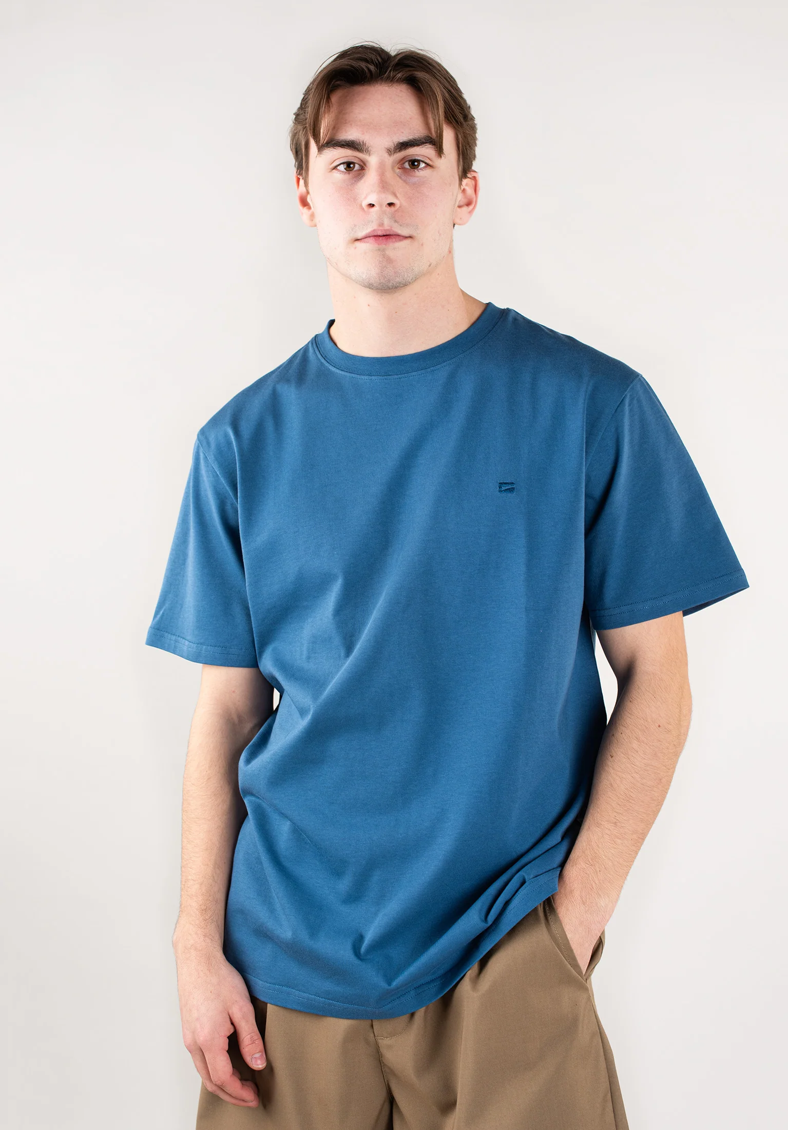 Easy Tee