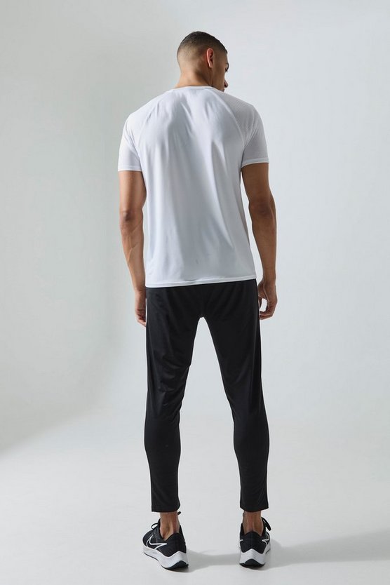 Man Active Jacquard T-Shirt