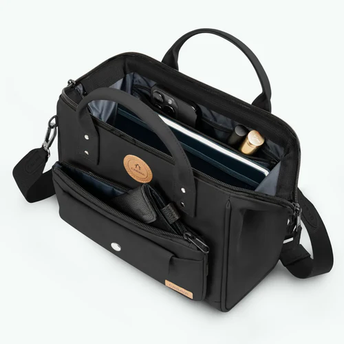Crossbody Adventurer Le Havre black