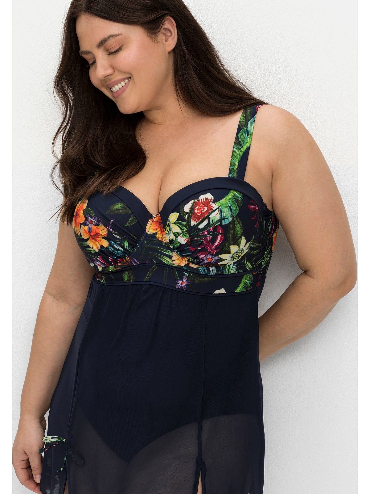 sheego by Joe Browns Badekleid Große Größen mit Hose und transparentem Mesh-Rockteil