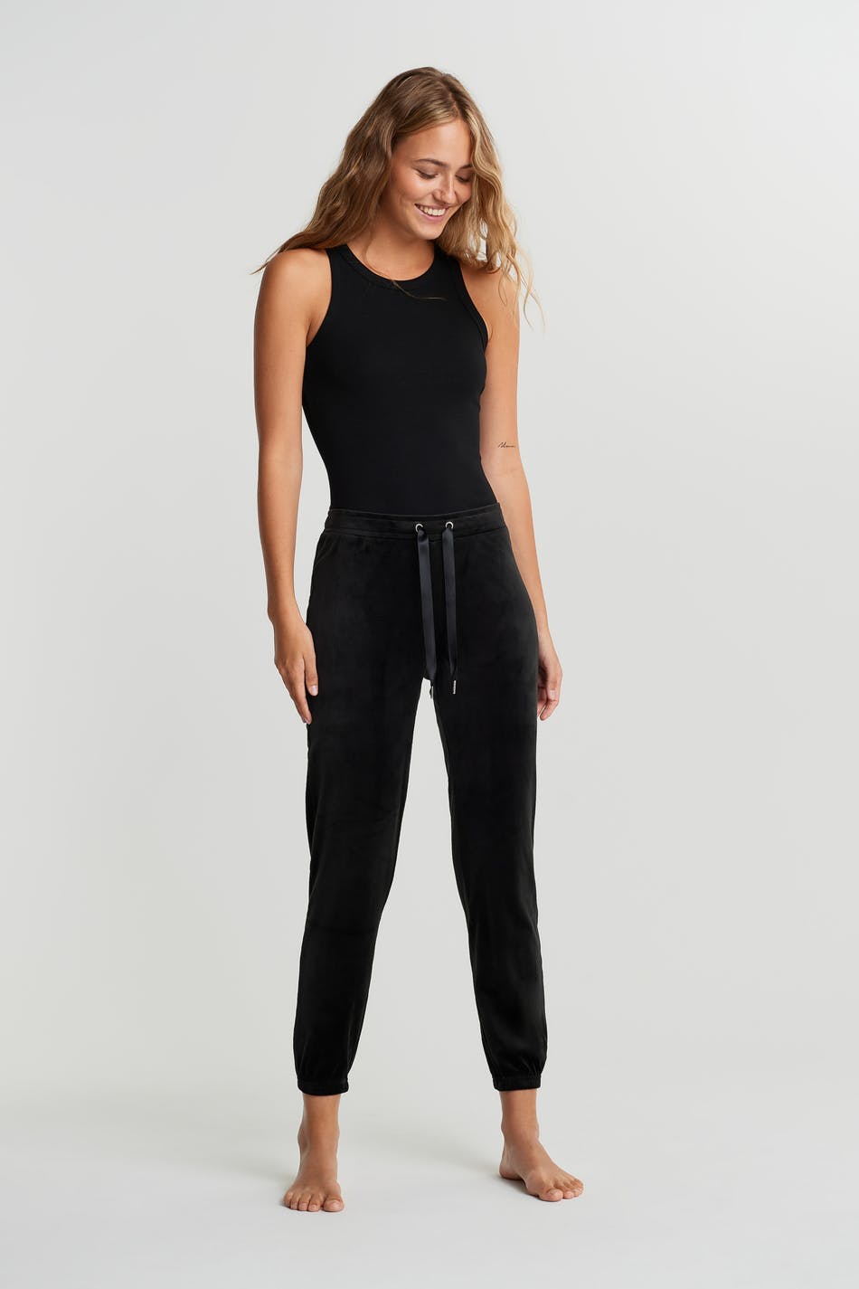 Cecilia velour sweatpants