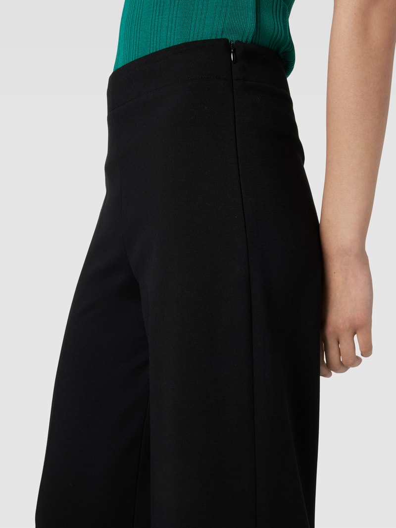 Hose mit Bügelfalten Modell 'BEFORE' in schwarz
