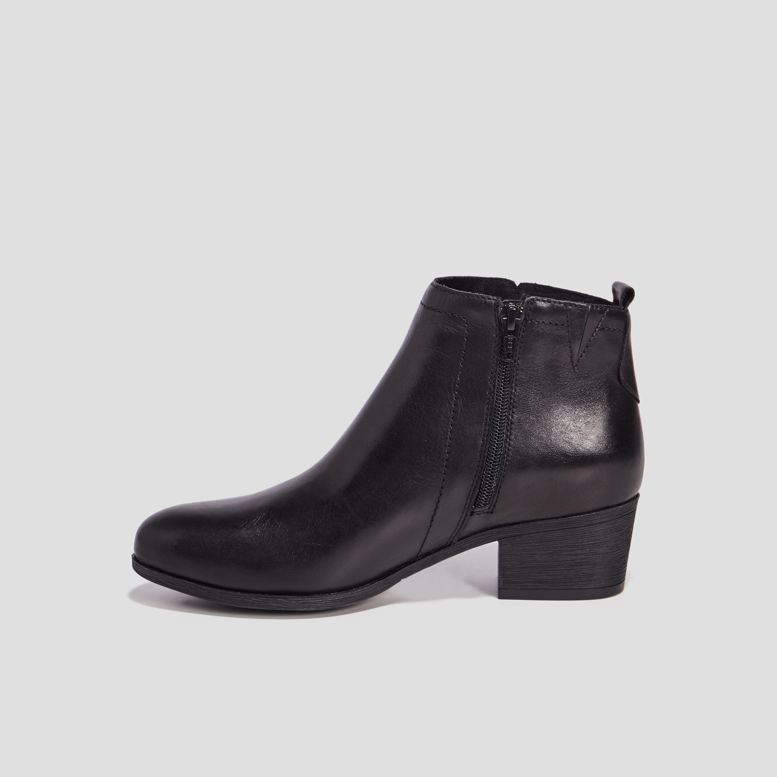 Bottines à talons en cuir noir femme | La Halle