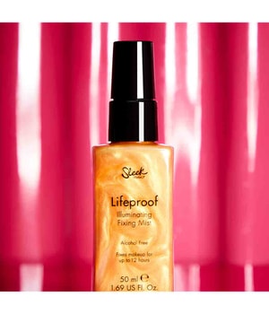 Sleek Lifeproof Illuminating Fixing Mist Fixing Spray-50 ml