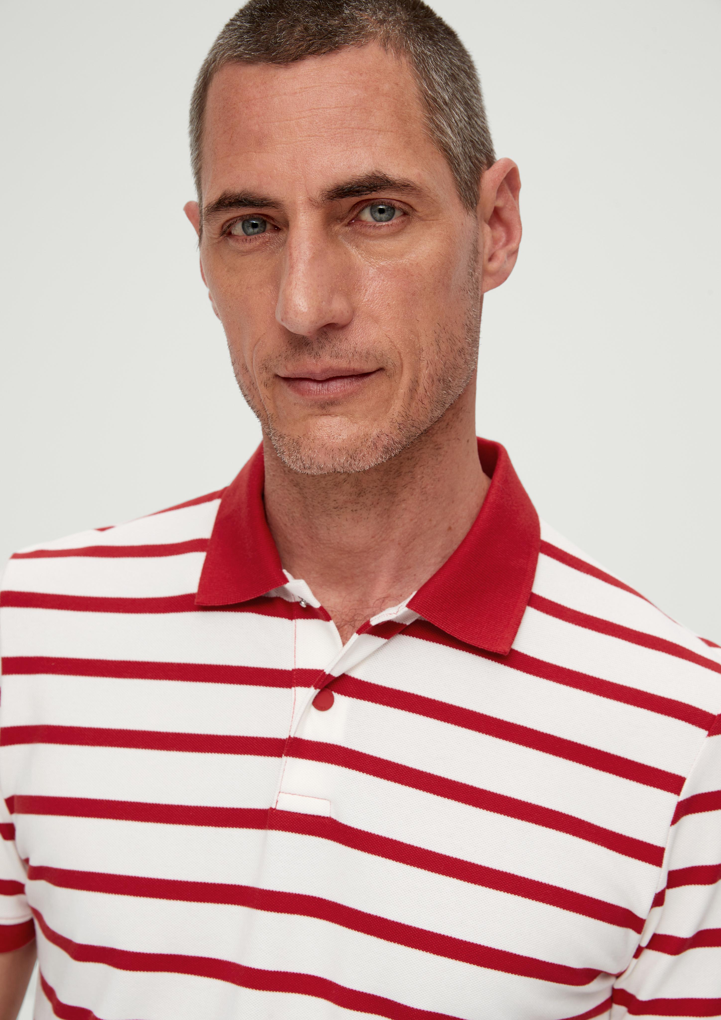Poloshirt aus Baumwoll-Piqué  2131910-30G3
