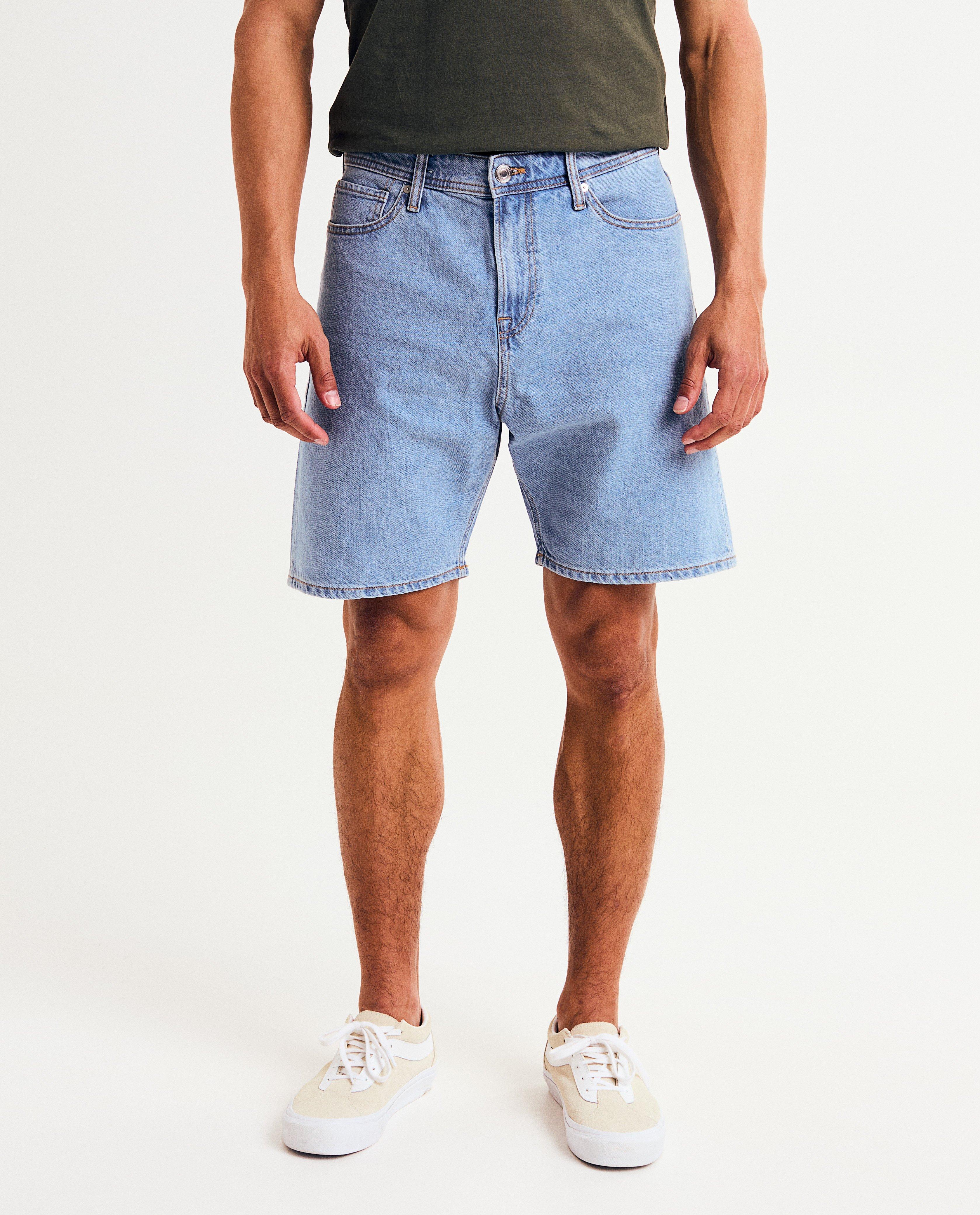 Pantaloni scurți din denim JJ Rebel Blue, croială lejeră albastră