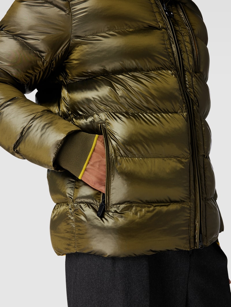 Steppjacke mit Stehkragen Modell 'BLACKJACK' in olivgrün